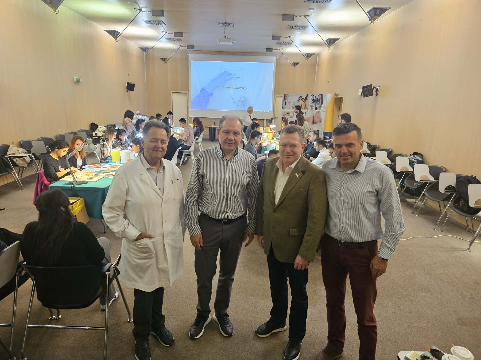 Το διεθνές σεμινάριο Basic Surgical Skills (BSS) στο ΙΑΣΩ Θεσσαλίας συνεχίζει δυναμικά  με αυξημένη ευρωπαϊκή συμμετοχή