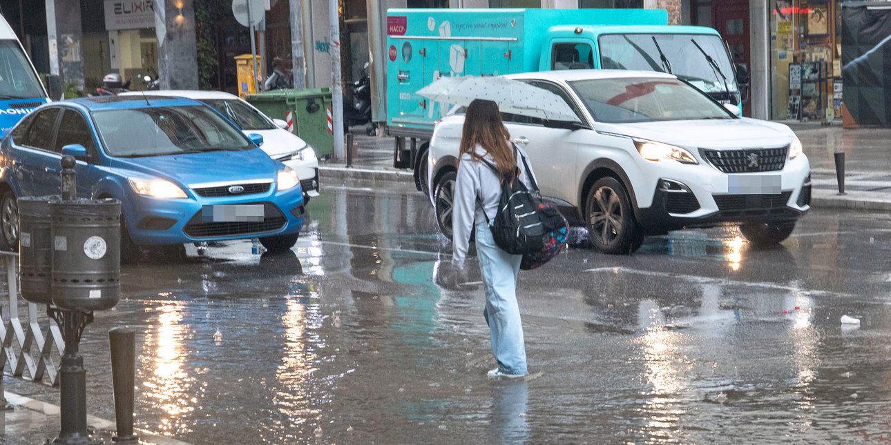 Κακοκαιρία- Τσατραφύλλιας: Μεγάλα ύψη βροχής τις επόμενες ώρες - Μαγνησία, Λάρισα στις περιοχές που θα πληγούν