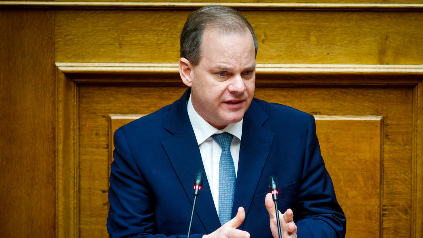 Καραμανλής: Δεν θα είμαι υποψήφιος στις εκλογές, θα μείνω στη Βουλή μέχρι τη λήξη της θητείας μου