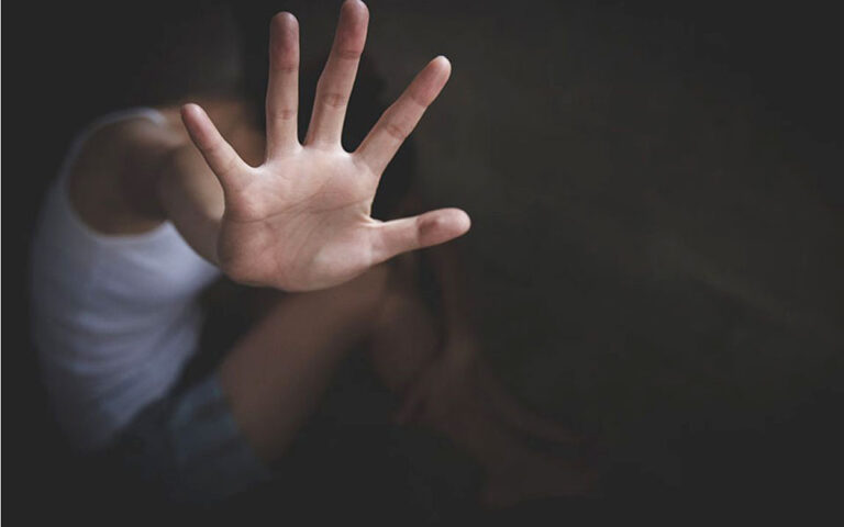 Φρίκη στα Χανιά: Συνελήφθη καθηγητής για κακοποίηση 14χρονης μαθήτριας