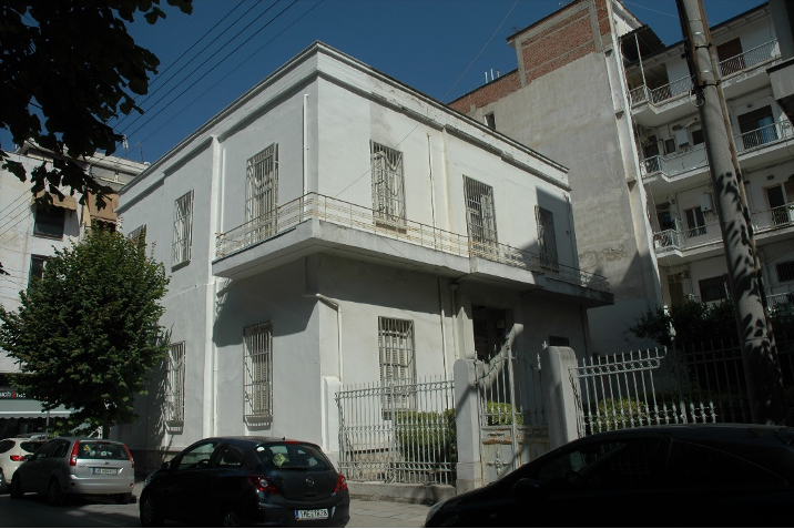 Συμπαράταξη Λαρισαίων για Οικία Αλεξάνδρου: «Ώρα ευθύνης… Η Πόλη χάνει – Ο Δήμαρχος απλός παρατηρητής;»