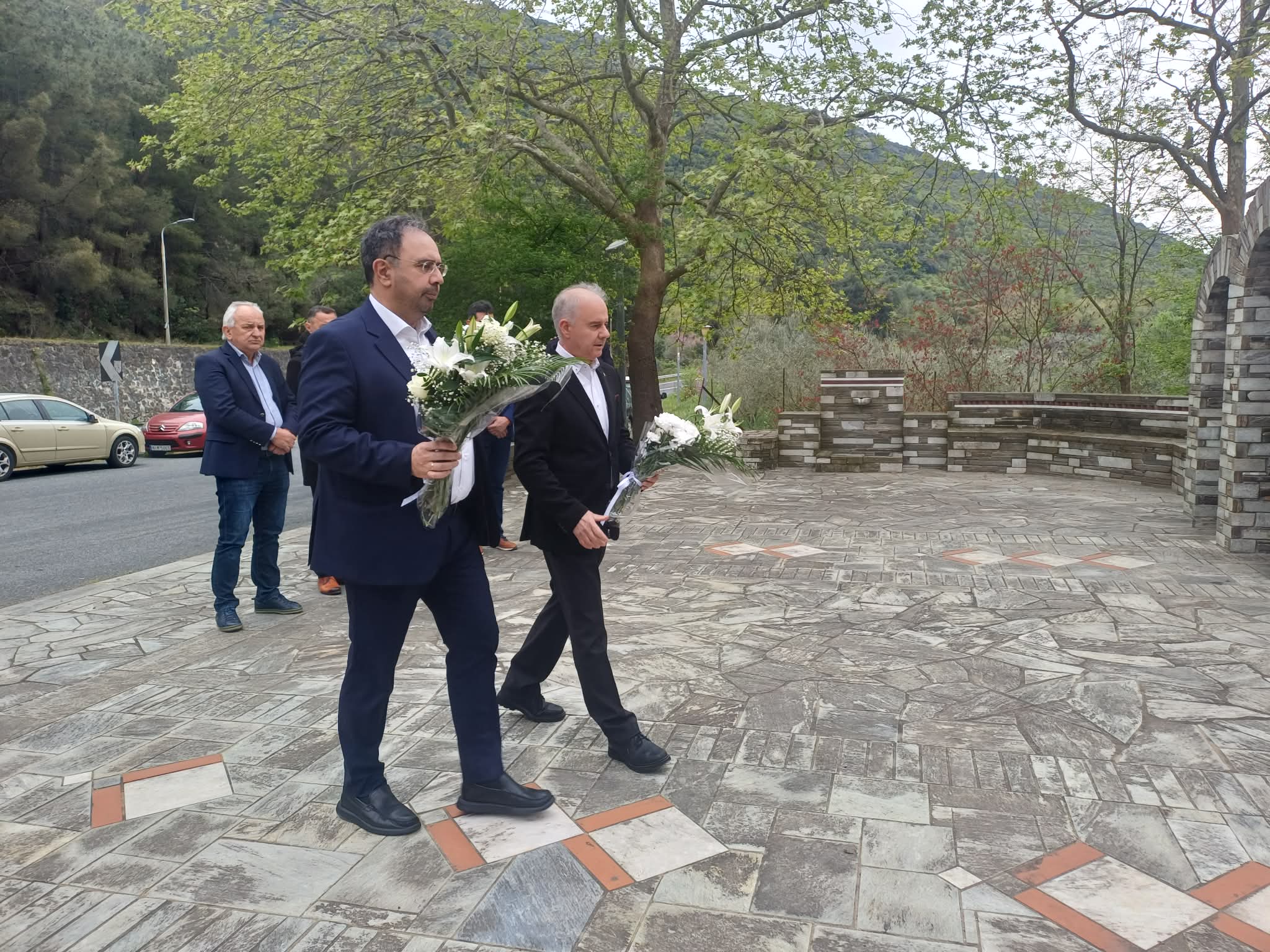 Τρισάγιο στη μνήμη των 21 μαθητών από την Ημαθία με τη συμπλήρωση 23 χρόνων από το τραγικό δυστύχημα στα Τέμπη (ΦΩΤΟ +video)