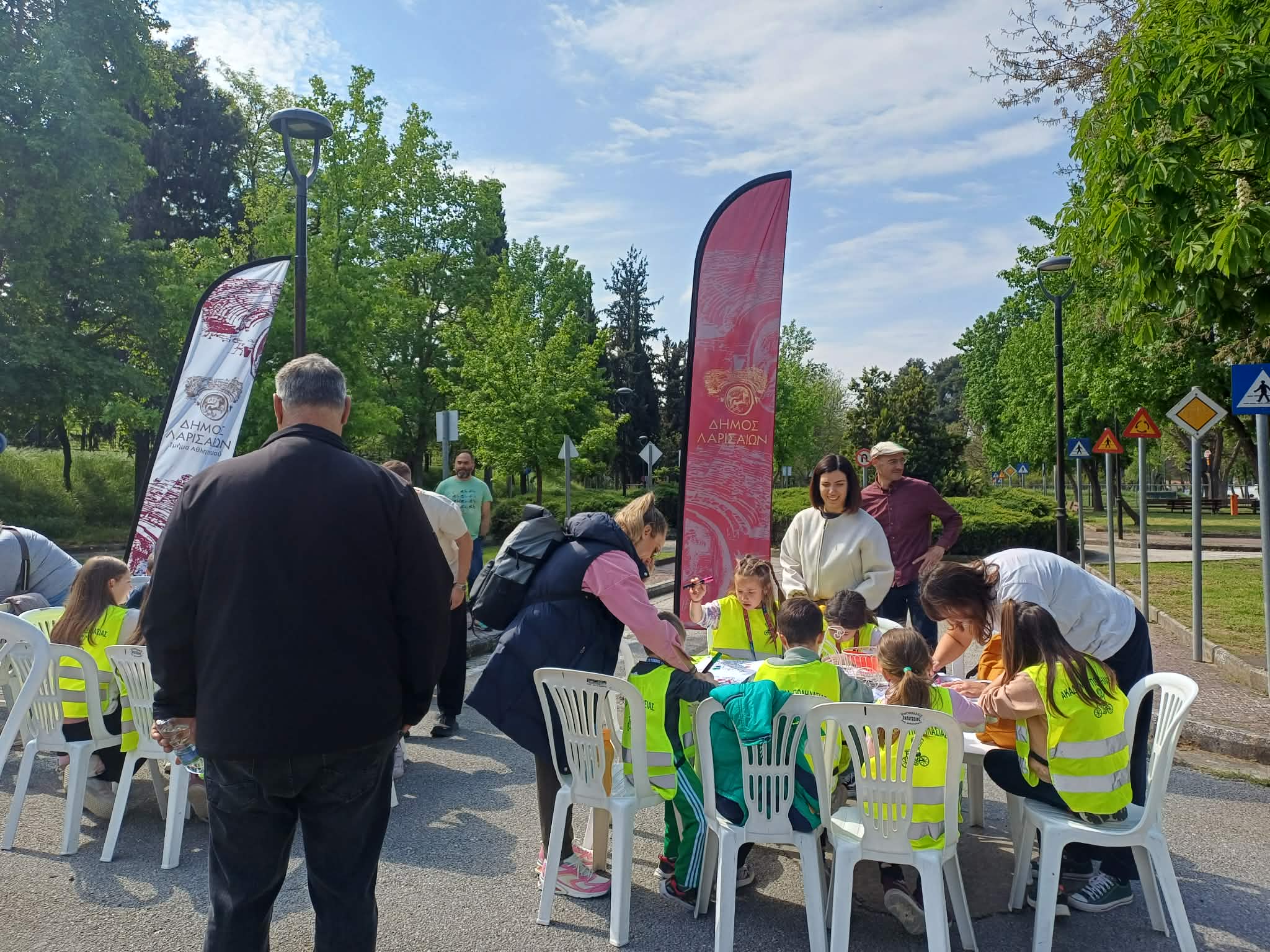 Οι «Καλλιτέχνες του Ποδηλάτου» δίνουν χρώμα στο Πάρκο Κυκλοφοριακής Αγωγής (ΦΩΤΟ)