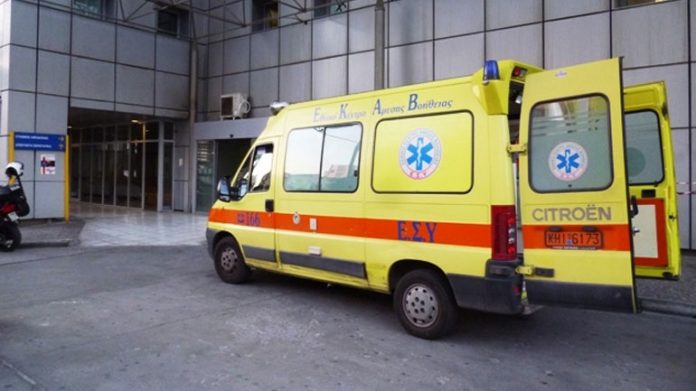 Στο Νοσοκομείο Βόλου 17χρονος μοτοποδηλάτης  μετά από «μετωπική» με αυτοκίνητο