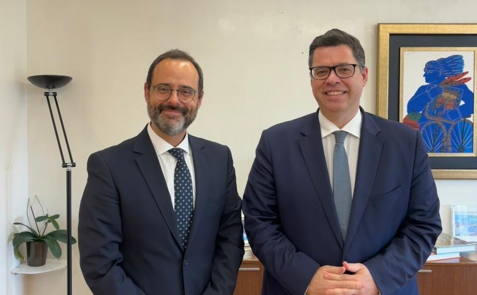 Συνάντηση του Κων. Μαραβέγια με τον Υφυπουργό στον Πρωθυπουργό Αθανάσιο Κοντογεώργη