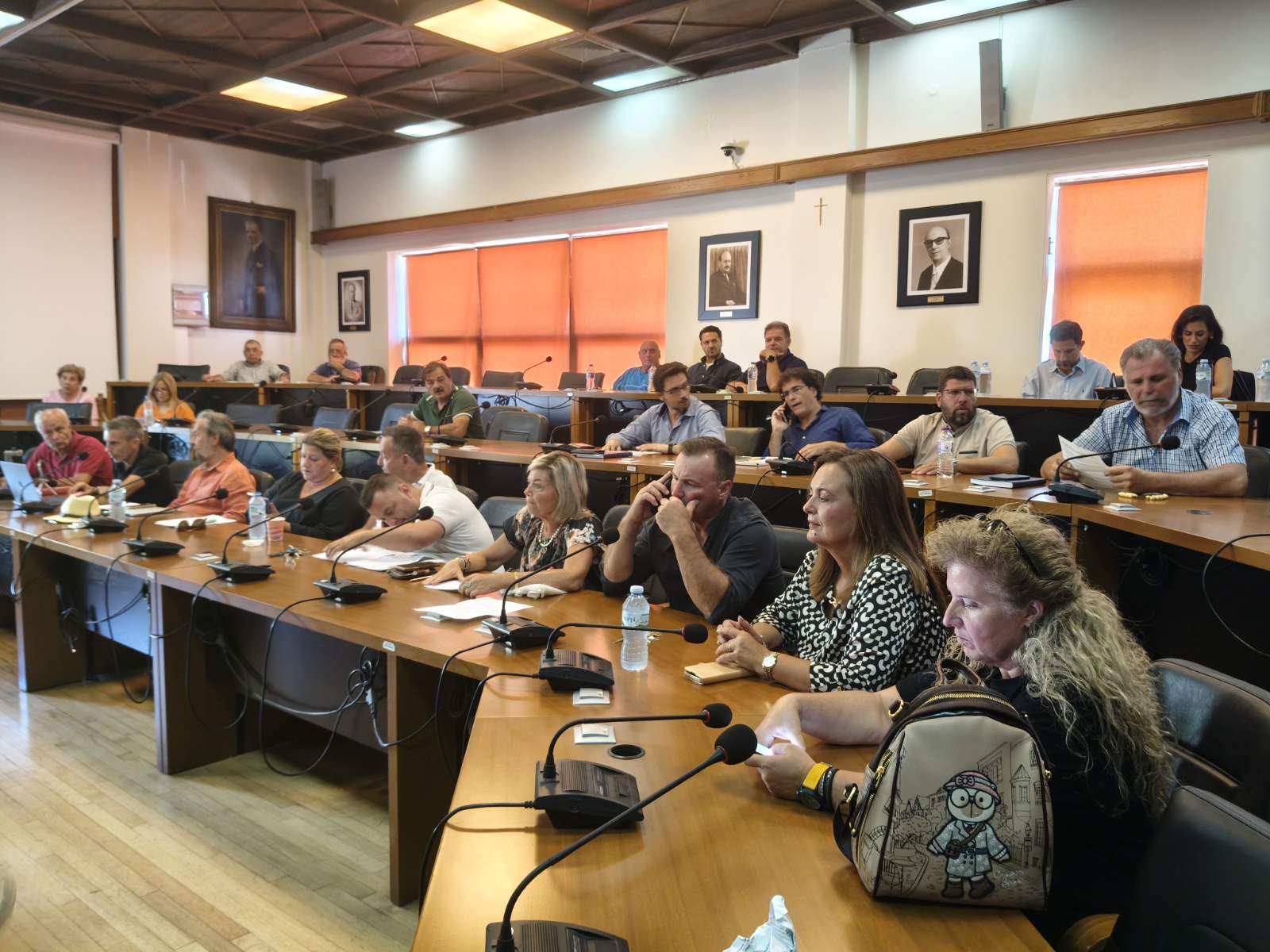Ομόφωνη στήριξη από το δημοτικό συμβούλιο Bόλου στο προσωπικό κοινωνικών δομών
