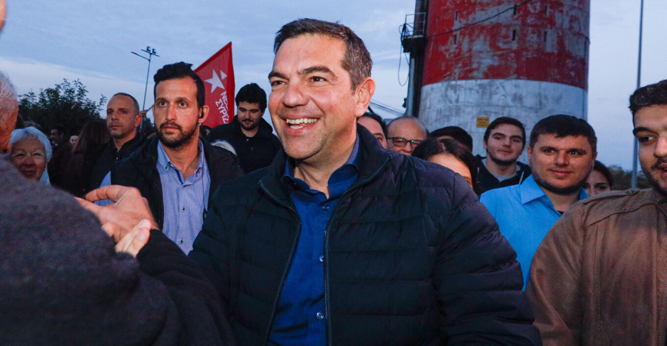 Ο Τσίπρας ανακοίνωσε το «μανιφέστο» του κόμματός του, ανήμερα Πρωτομαγιάς - «Η Κυβερνώσα Αριστερά της Νέας Εποχής»