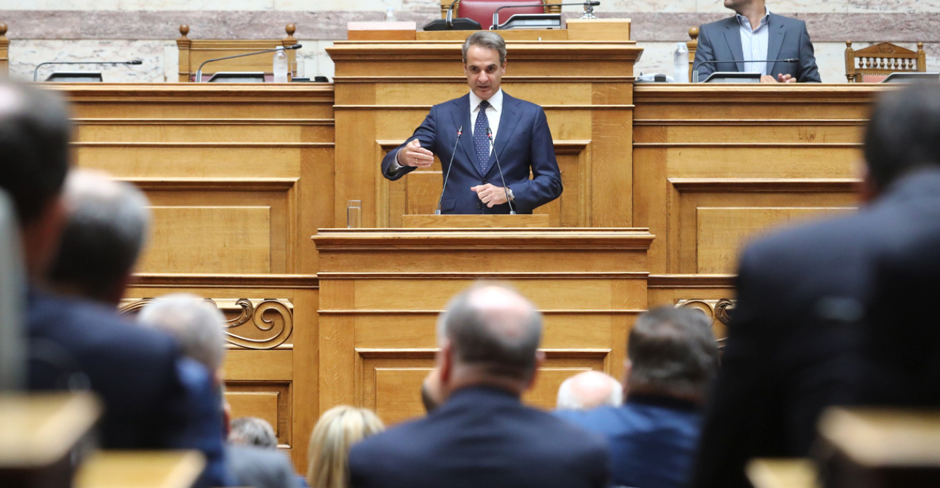 Μητσοτάκης στην ΚΟ της ΝΔ: Να ιδρώσουμε μαζί τη φανέλα, όχι στη μίζερη εσωστρέφεια και τις ανασφάλειες