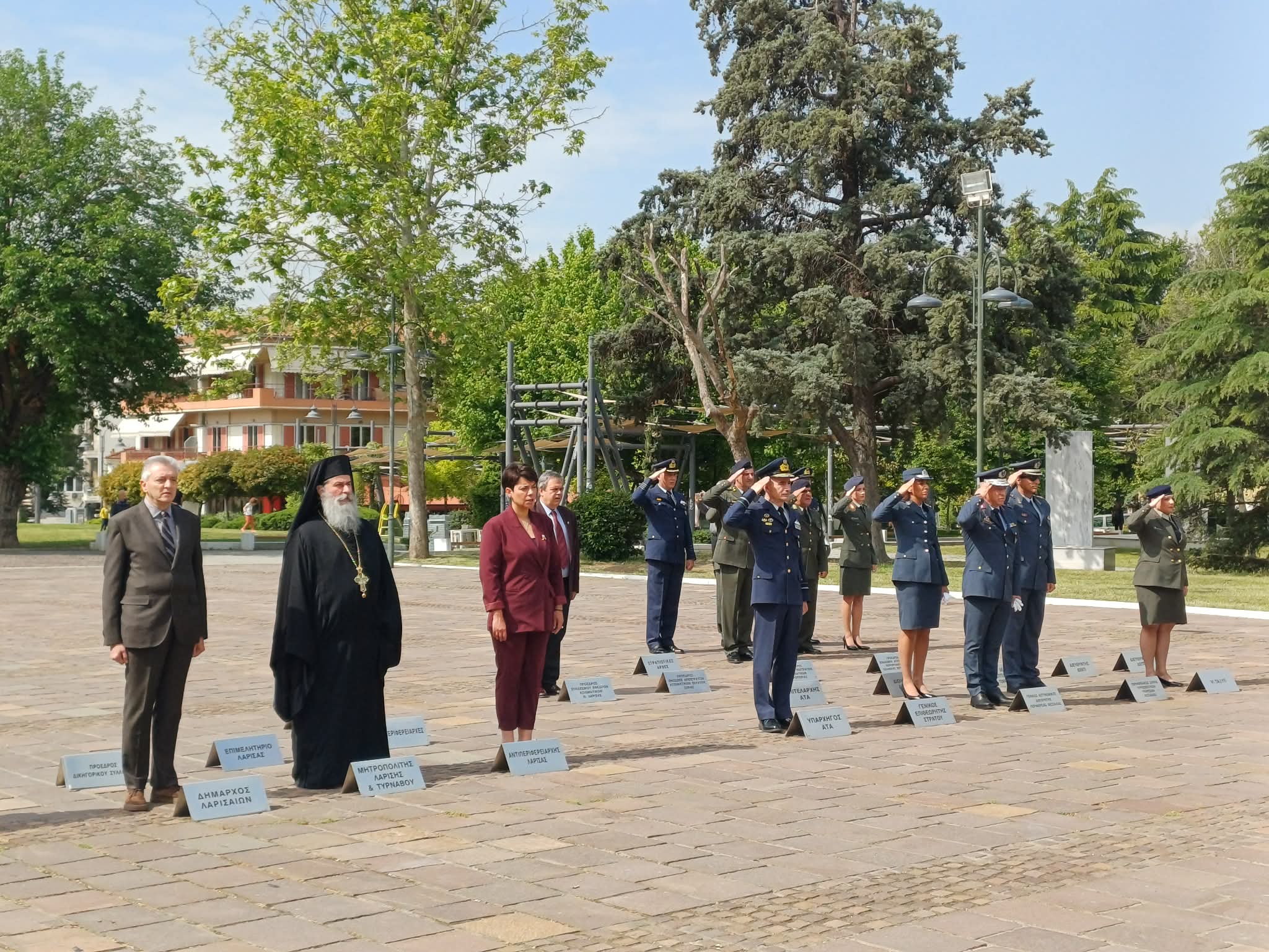 Λάρισα: Εκδηλώσεις μνήμης για τη λήξη του Β΄ Παγκοσμίου Πολέμου (ΦΩΤΟ-ΒΙΝΤΕΟ)