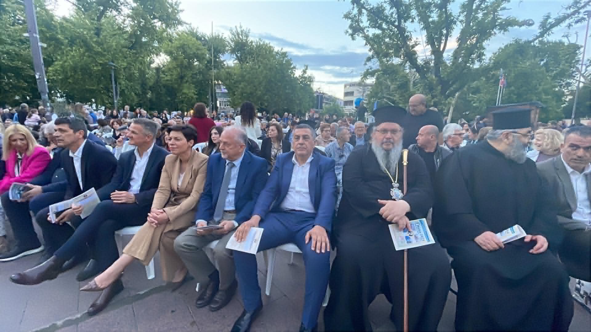 Στη Λάρισα η ιστορική συνάντηση πολιτιστικών συλλόγων Βορειοηπειρωτών -παρουσία του Φρέντι Μπελέρι (ΦΩΤΟ)