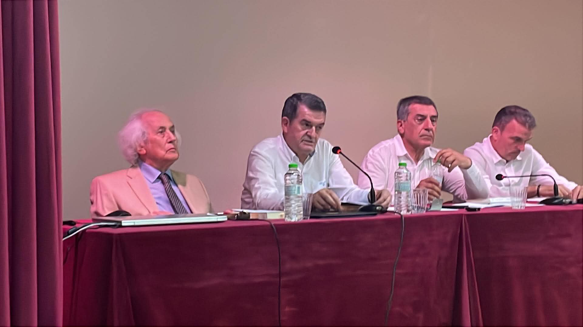 Παρουσιάστηκε στη Λάρισα το νέο βιβλίο του Αντώνη Ρουπακιώτη για τη δικαστική εξουσία (ΦΩΤΟ)