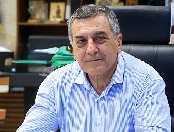 Επιστολή Κουρέτα σε Σχοινά: Να επιτραπούν οι μετακινήσεις κτηνοτρόφων προς θερινούς βοσκοτόπους