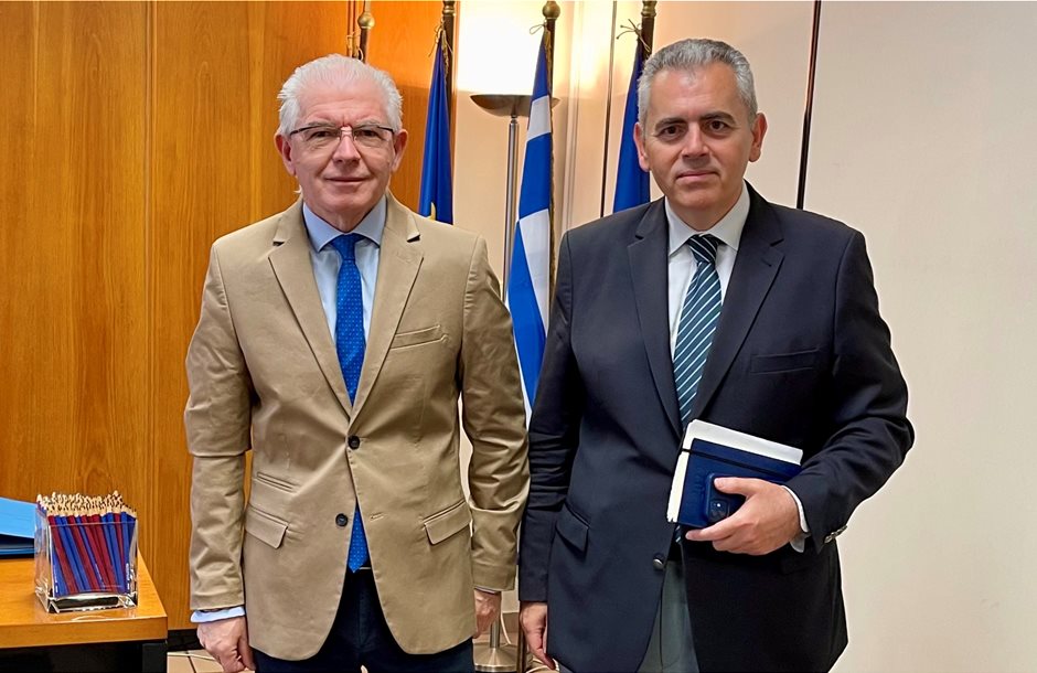 Δέσμευση ΕΛΓΑ και ΥΠΑΑΤ για παράταση ενός μήνα στην πληρωμή ασφαλίστρων