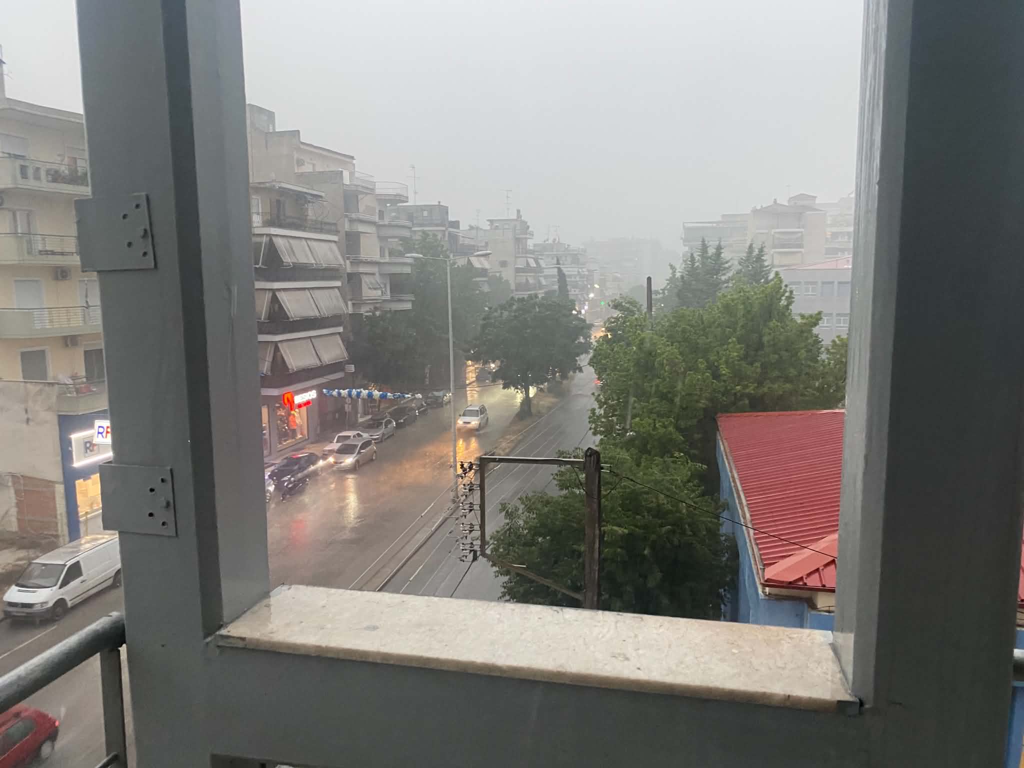 Φάνης Τακούδης- επικαιροποίηση: Έντονα φαινόμενα την Παρασκευή στη Θεσσαλία, βελτιώνεται ο καιρός το Σαββατοκύριακο (video)