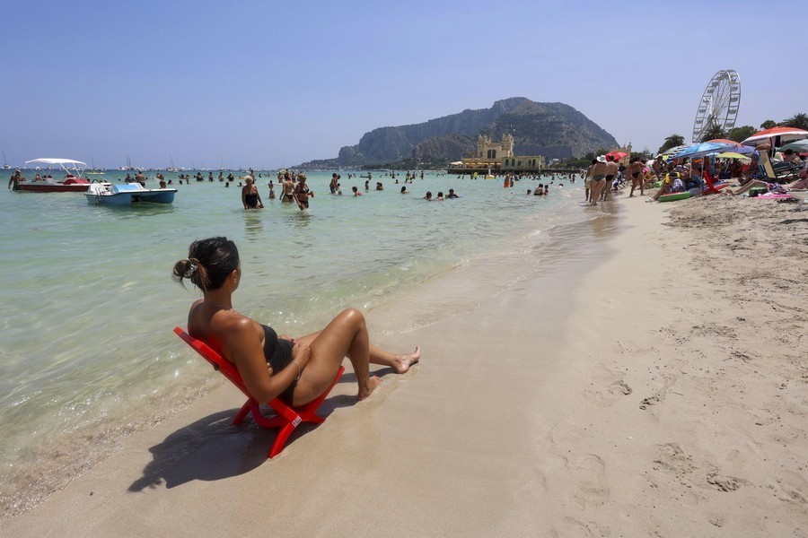 Μεσοπρόθεσμο σενάριο καιρού από Τακούδη: καλοκαίρι χωρίς προβληματικούς καύσωνες και με αστάθειες