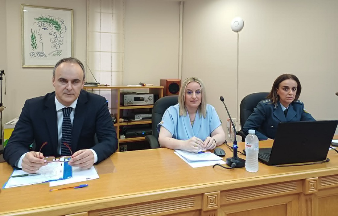 Η ενδοοικογενειακή βία και οι επιπτώσεις της στα παιδιά και τους εφήβους-ενδιαφέρουσα εκδήλωση στη Λάρισα (ΦΩΤΟ)