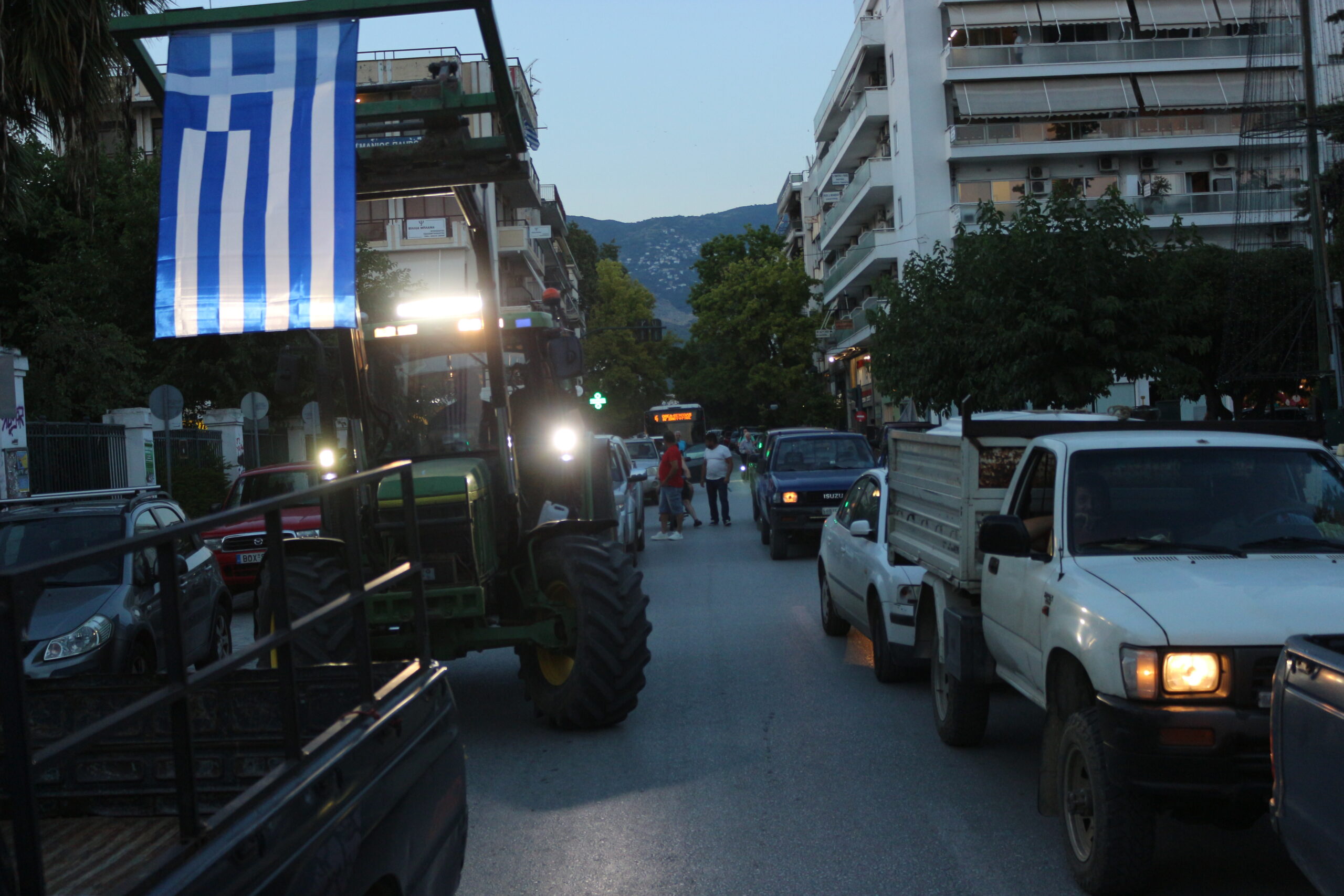 Βόλος: Μηχανοκίνητη πορεία αγροτών, κτηνοτρόφων και αλιέων-Tέλος Ιουνίου οι σημαντικές πληρωμές λέει το YPAAT