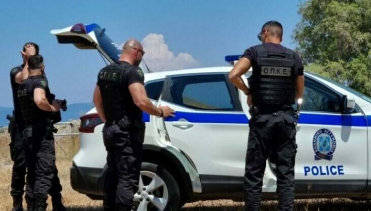 Αστυνομική επιχείρηση στον Τύρναβο με πέντε συλλήψεις