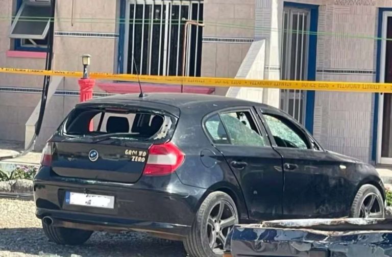Θρήνος στην Κύπρο: Πώς συνέβη η τραγωδία με δύο νεκρά αδελφάκια που έμειναν για ώρες στο αυτοκίνητο “καμίνι”