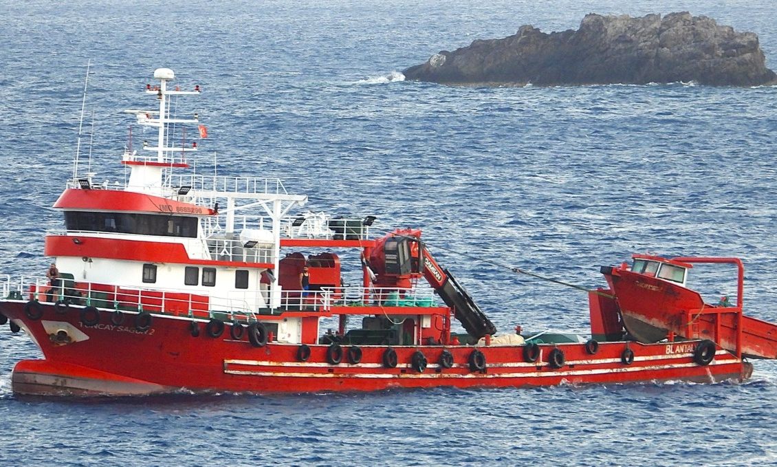 Τουρκικά αλιευτικά σκάφη ψαρεύουν ακόμη και στα Κύθηρα, σε ελληνικά ύδατα - Αντίδραση του δημάρχου