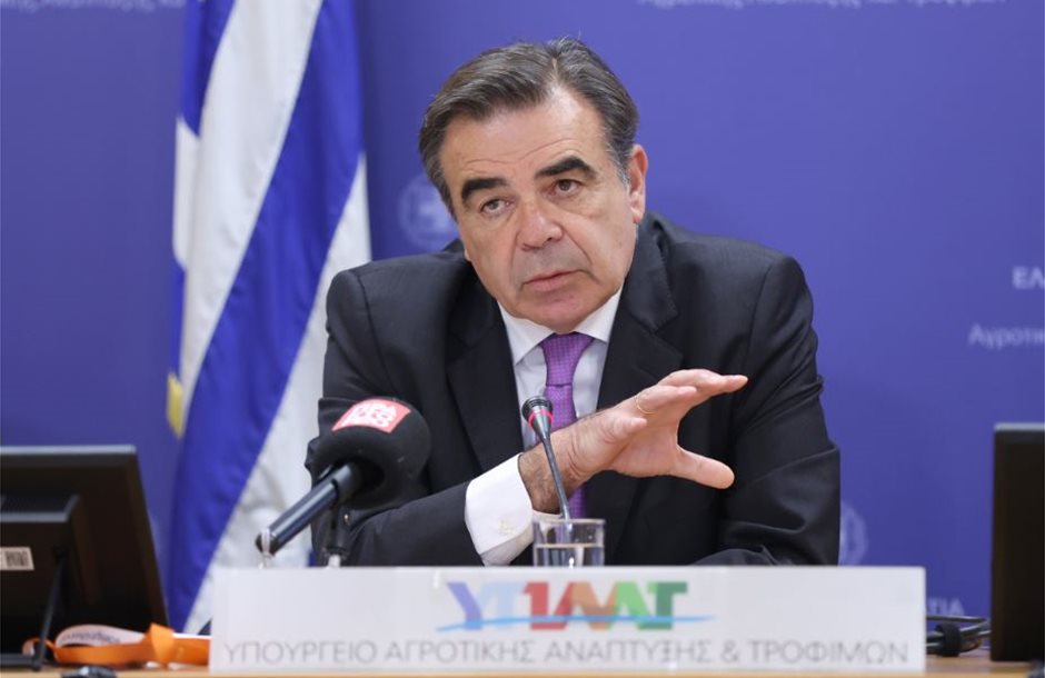 Νέα πληρωμή Σεπτέμβριο βλέπει ο Σχοινάς για δεσμευμένα αγροτεμάχια