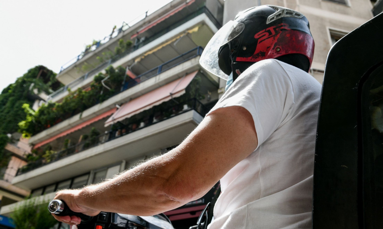 Χωρίς delivery την ώρα του τελικού του Μουντιάλ -Συγκέντρωση στην κεντρική πλατεία Λάρισας βράδυ Κυριακής με γιγαντοοθόνη