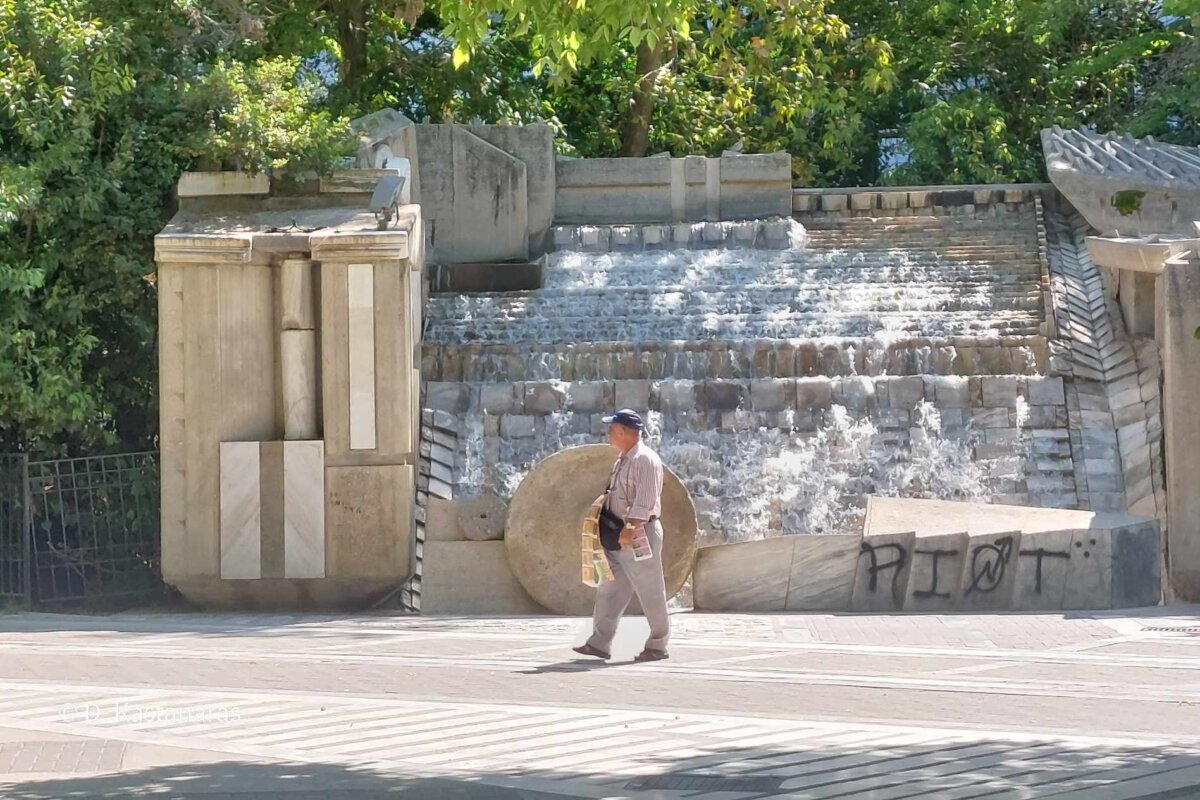 Ισχυρός καύσωνας προ των πυλών -θερμοκρασία έως 42°C στη Λάρισα προβλέπει ο Κολυδάς