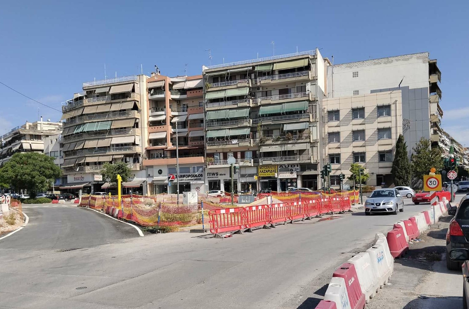 ΛΑΡΙΣΑ - Δήμος Λαρισαίων: Σε νέα φάση οι εργασίες για τον κυκλικό κόμβο Ηρ.Πολυτεχνείου-Φαρσάλων ΛΑΡΙΣΑ - Δήμος Λαρισαίων: Σε νέα φάση οι εργασίες για τον κυκλικό κόμβο Ηρ.Πολυτεχνείου-Φαρσάλων