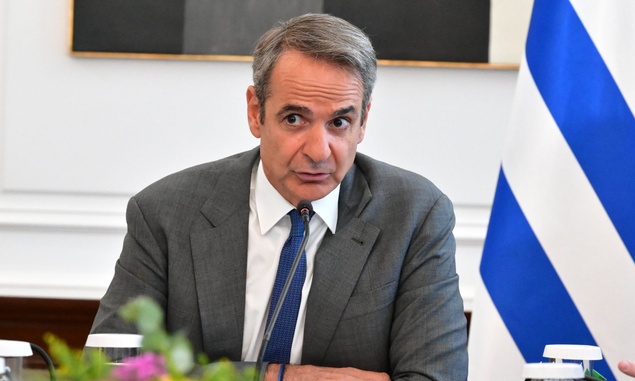 Μητσοτάκης για τους ήρωες πυροσβέστες: Η Πολιτεία τούς τιμά, στέκεται στο πλευρό των οικογενειών τους