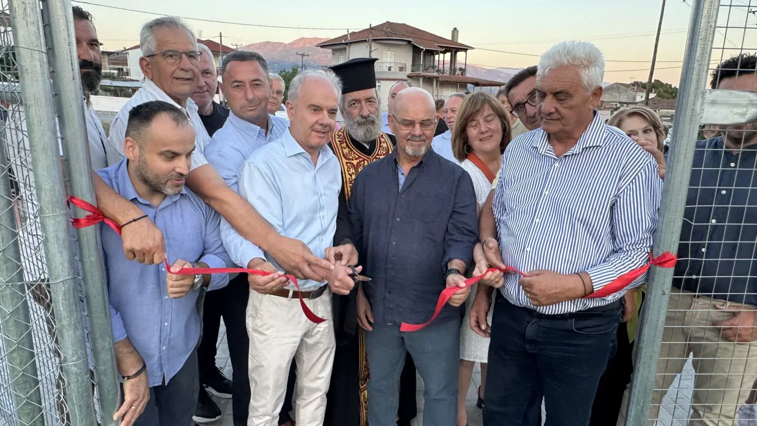 Ιδιαίτερη στιγμή για τους Γόννους – Εγκαινιάστηκε απόψε το νέο Αθλητικό Κέντρο από τον Δήμαρχο Τεμπών Γιώργο Μανώλη