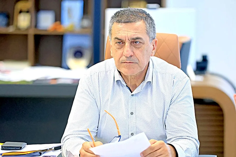 Δ. Κουρέτας: «Η έρευνά μου για το μέλι του Ολύμπου περιλαμβάνεται στον φάκελο της UNESCO»