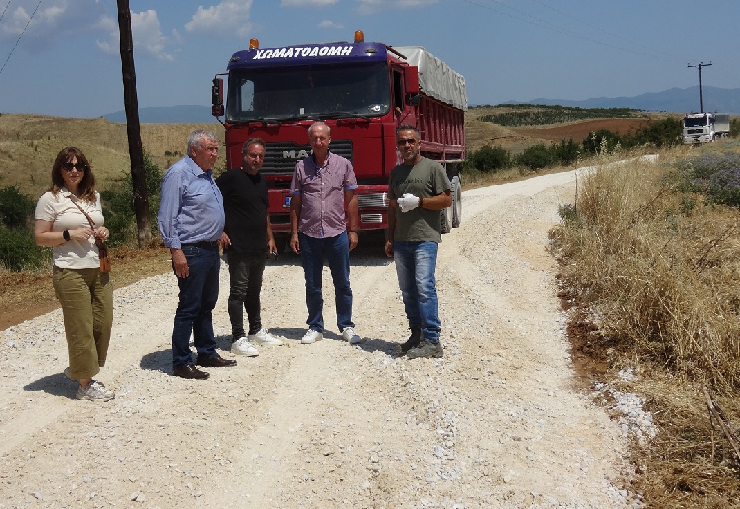 «Συνεχίζεται με γοργούς ρυθμούς το έργο της αγροτικής οδοποιίας στο Δήμο Κιλελέρ»