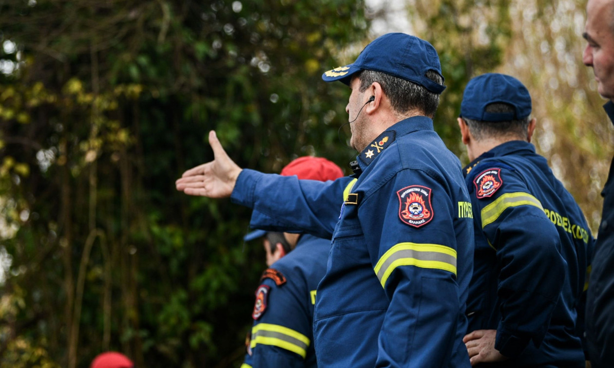 Άρτα: Στιγμές αγωνίες για 16χρονο - Έπεσε σε γκρεμό μετά από τροχαίο