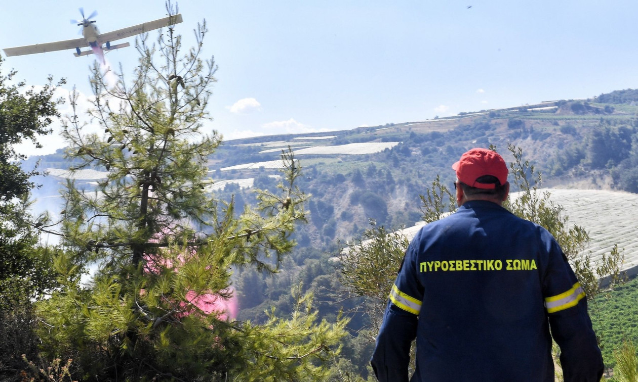 Φωτιά τώρα στον Μαραθιά Ζακύνθου - Επιχειρούν τρία εναέρια μέσα