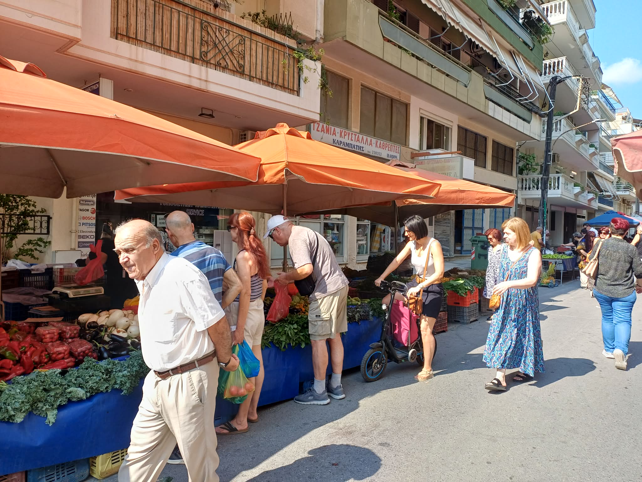 Πώς θα λειτουργήσουν οι λαϊκές αγορές της Λάρισας ενόψει αργίας Δεκαπενταύγουστου