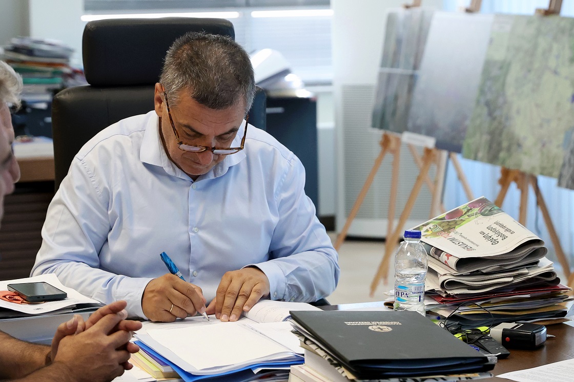 Υπογράφηκε η σύμβαση για την ολοκλήρωση της Παράκαμψης Συκεώνας: 9,19 εκατ. ευρώ η νέα σύμβαση