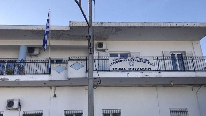 Σύλληψη 56χρονου στο Μουζάκι, με εντάλματα σύλληψης σε βάρος του