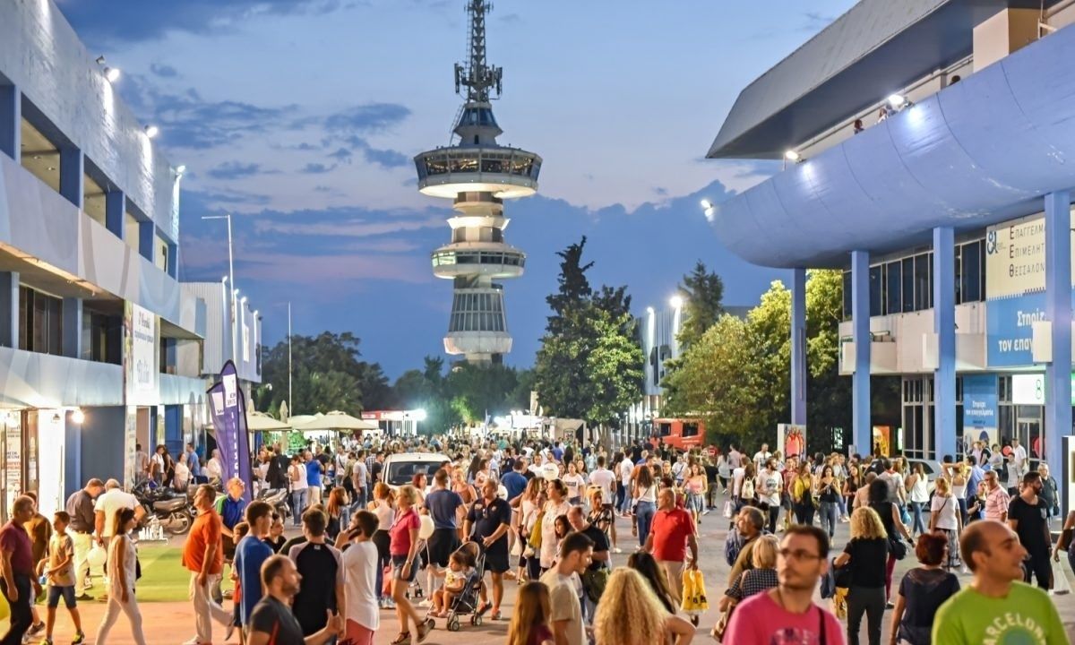 Πάνω από 1 δισ. ευρώ στη ΔΕΘ – Το μεγάλο πακέτο για τη μεσαία τάξη Πάνω από 1 δισ. ευρώ στη ΔΕΘ – Το μεγάλο πακέτο για τη μεσαία τάξη