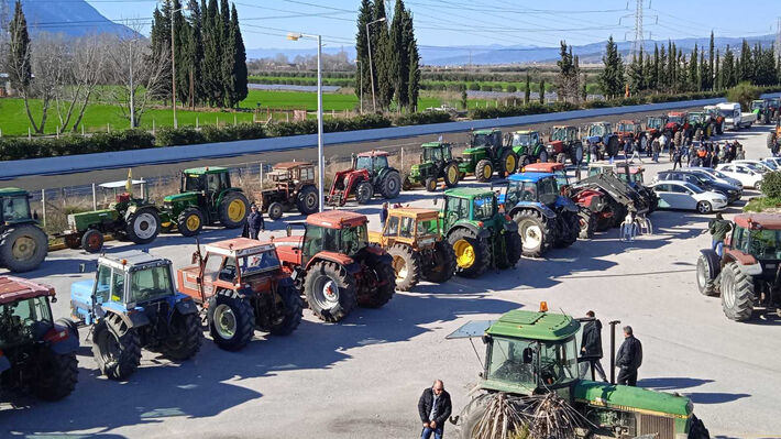Μεγάλες κινητοποιήσεις Ολλανδών αγροτών για τους περιορισμούς στην καλλιέργεια γης από το -quot;Natura 2000-quot;