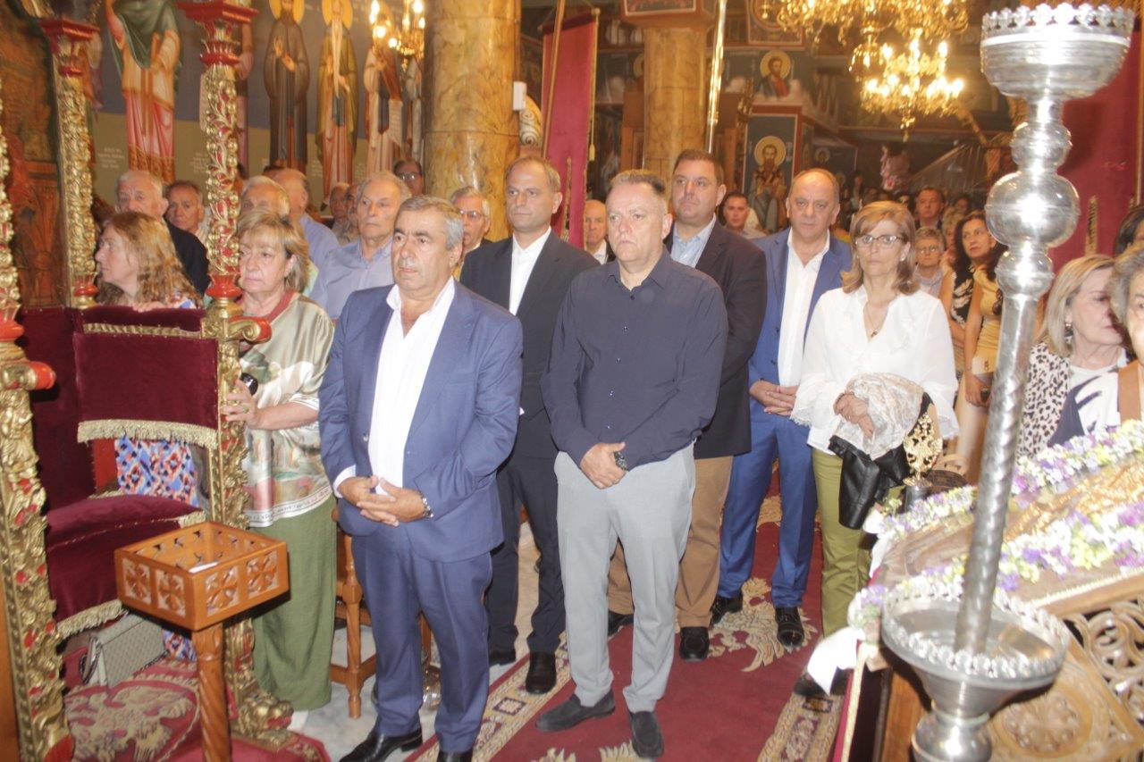 Με ιδιαίτερη λαμπρότητα ο εορτασμός του Δεκαπενταύγουστου στο Γαρδίκι Με ιδιαίτερη λαμπρότητα ο εορτασμός του Δεκαπενταύγουστου στο Γαρδίκι