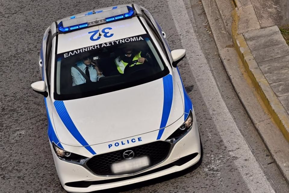 Πέλλα: Ηλικιωμένη έπεσε θύμα τηλεφωνικής απάτης – Της πήραν χρυσές λίρες και 15.000 ευρώ