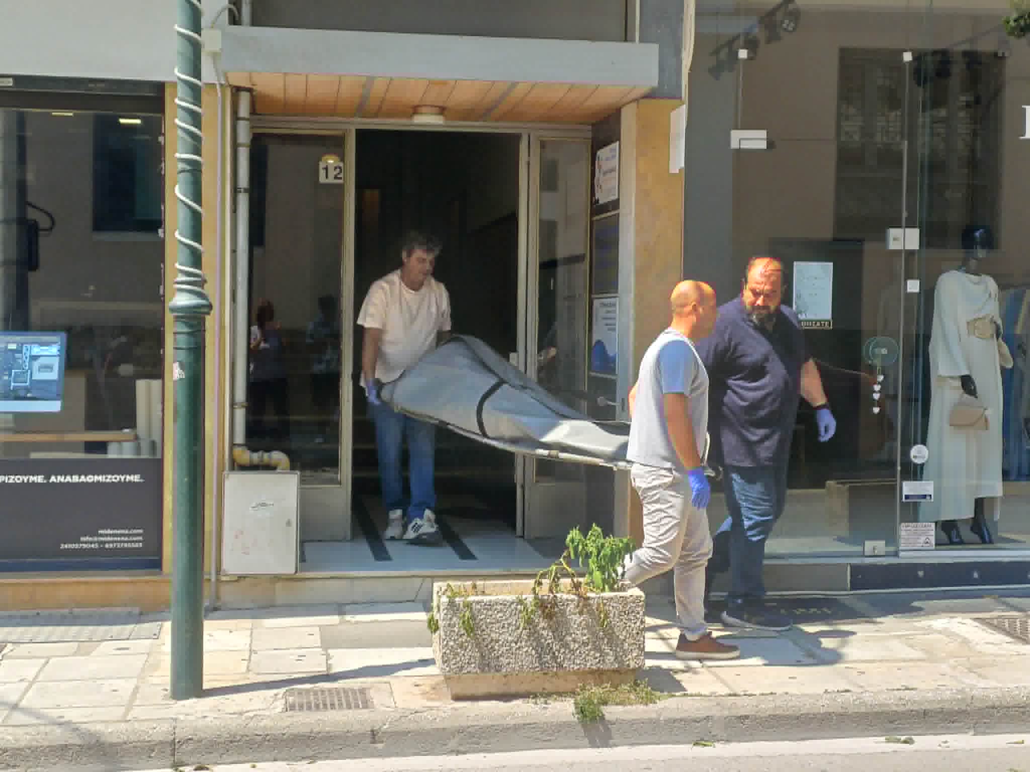 Λάρισα:Πώς εντοπίστηκε η 60χρονη μουμιοποιημένη σε υπόγειο - Η αγοροπωλησία που αποκάλυψε τη σορό