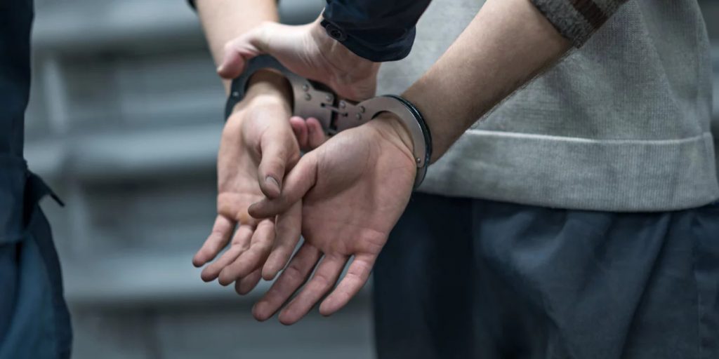 Κακουργηματική δίωξη στον 26χρονο που τραυμάτισε σοβαρά 27χρονο σε καβγά στα Γιαννιτσά