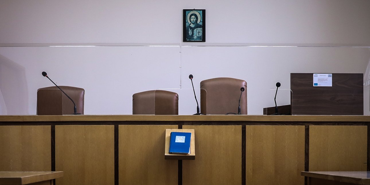 Λάρισα: Ομόφωνα ένοχος ο 58χρονος θεολόγος για ασέλγεια σε μαθήτρια - Έντονο μετατραυματικό στρες έχει η κοπέλα