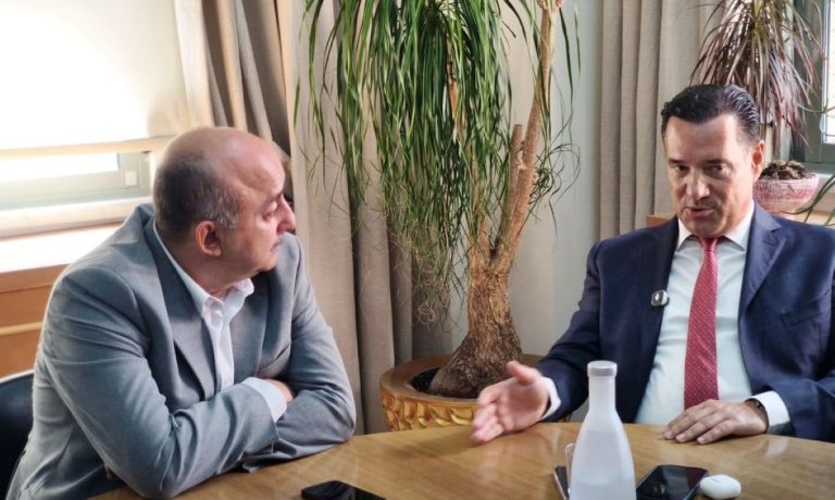 Στο Δημαρχείο Τρικάλων ο Άδωνις Γεωργιάδης