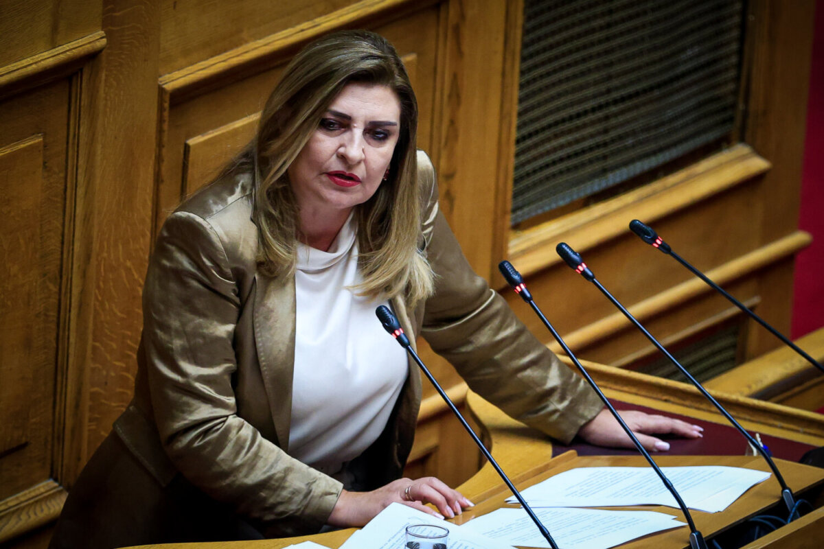 Λιακούλη στη Βουλή: «SOS για το κρασί- ΠΟΠ Ραψάνης! Άμεση στήριξη στους αμπελουργούς»
