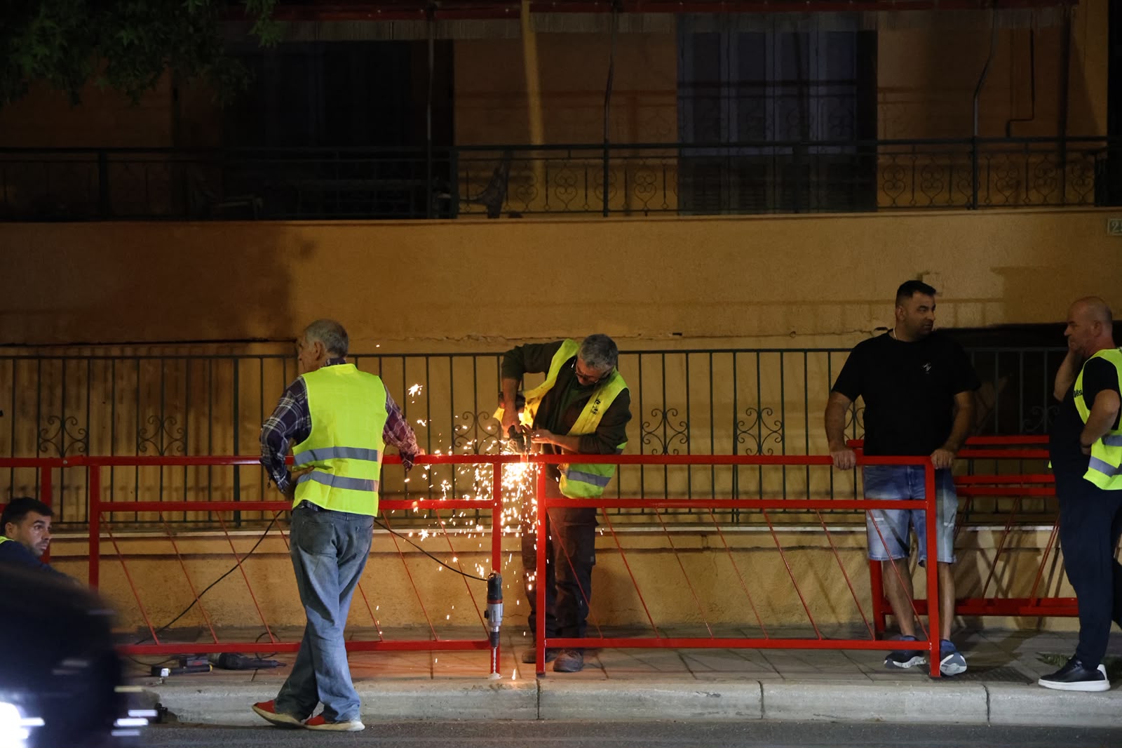 Δήμος Λαρισαίων: Σε εξέλιξη κυκλοφοριακές παρεμβάσεις στην οδό Βόλου (ΦΩΤΟ)