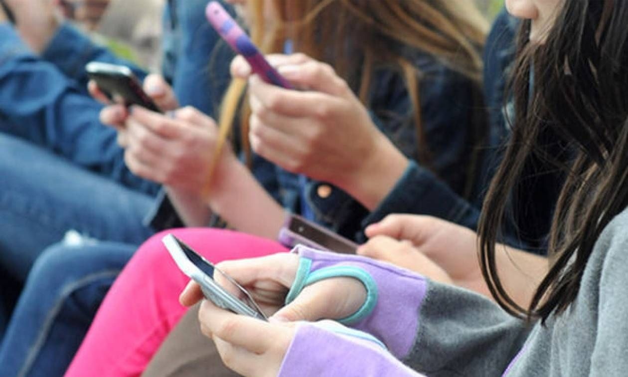 Πλήρης απαγόρευση πρόσβασης στα social media για παιδιά μέχρι 15 ετών - Όλο το σχέδιο