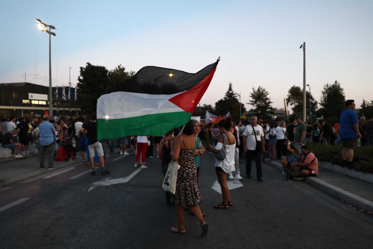 Πανθεσσαλικό συλλαλητήριο στη Λάρισα κατά των βάσεων και της εμπλοκής – «Ανεπιθύμητος ο Μάρκο Ρούμπιο»
