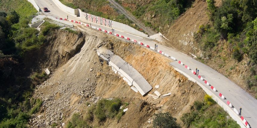 Επιπλέον 2,7 εκατ. από Περιφέρεια στην οδική σύνδεση Κεραμίδι, Ρακοπόταμο – ΛΑΣΥ: Ο Κουρέτας χαρακτήριζε το έργο τυφλό δρόμο